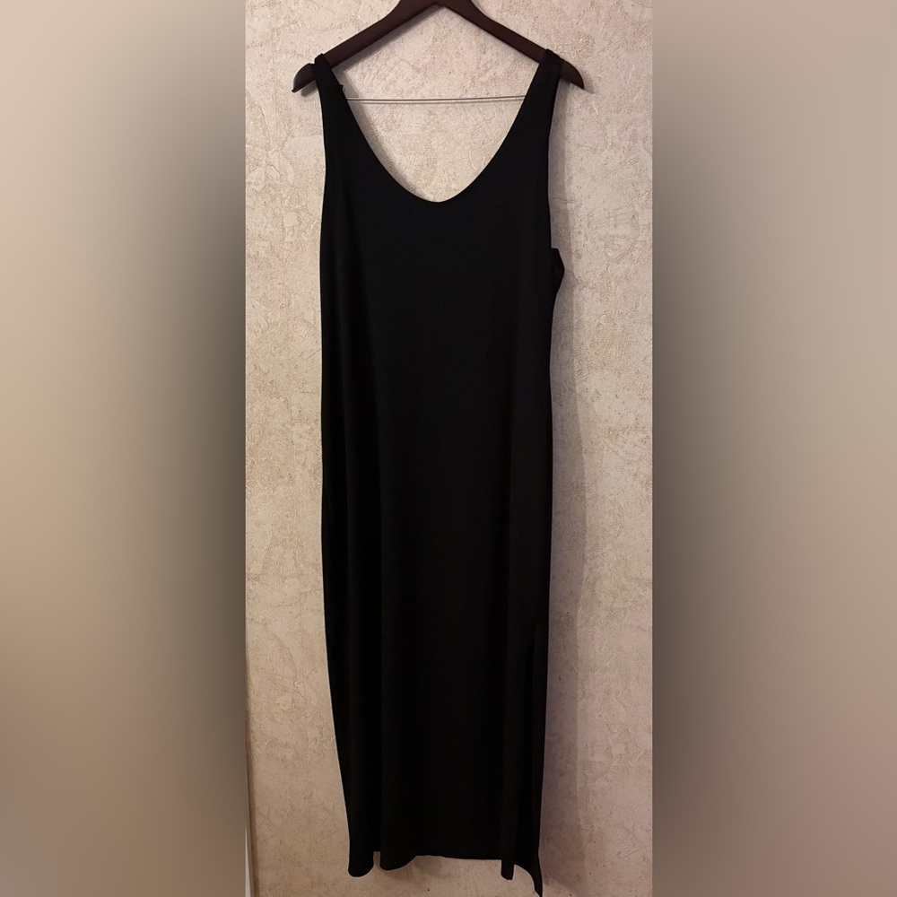 bebe  Black  Ribbed Sleeveless Dress